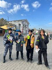 МЭРИЯ ПРОВЕЛА АКЦИЮ «ЗАСВЕТИСЬ - СТАНЬ ЗАМЕТНЕЕ» МЭРИЯ ПРОВЕЛА АКЦИЮ «ЗАСВЕТИСЬ - СТАНЬ ЗАМЕТНЕЕ»